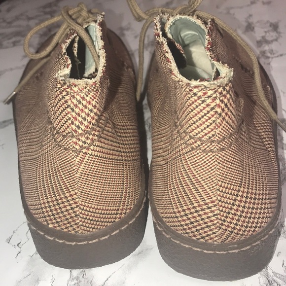 New Irregular Choice short tweed boots 🥾 - Picture 3 of 8